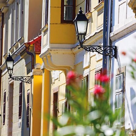 Hotel Domus Collis Győr Eksteriør billede