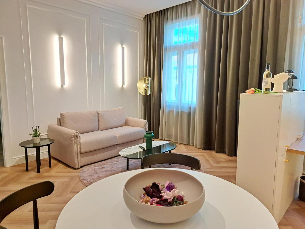 Hotel Domus Collis Győr Eksteriør billede