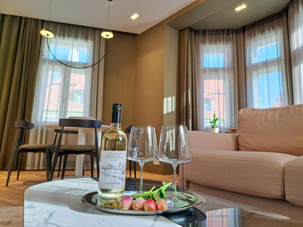 Hotel Domus Collis Győr Eksteriør billede