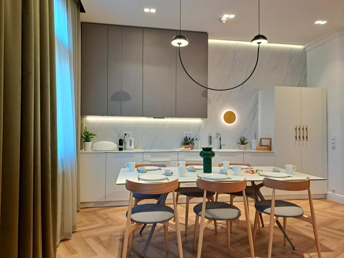 Hotel Domus Collis Győr Eksteriør billede