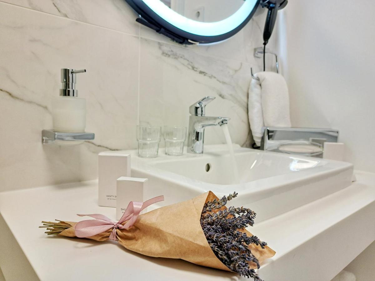 Hotel Domus Collis Győr Eksteriør billede