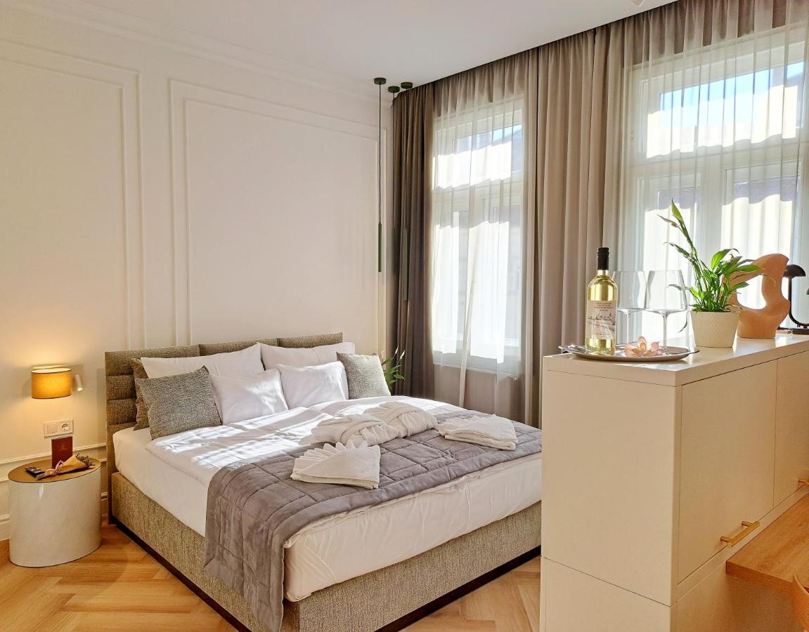 Hotel Domus Collis Győr Eksteriør billede