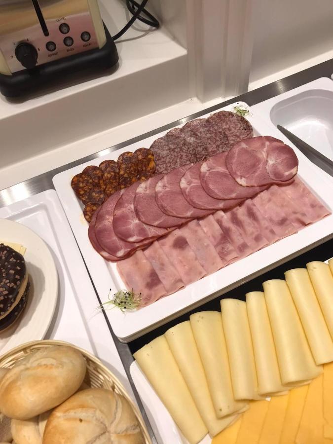 Hotel Domus Collis Győr Eksteriør billede